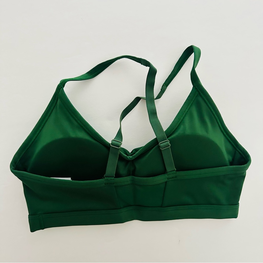 Gymshark Ruched Sports Bra - Picture 2 of 3
